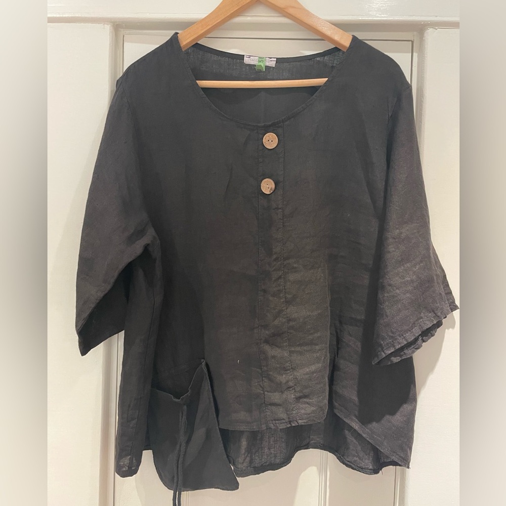 Made in Italy Black Linen Blouse